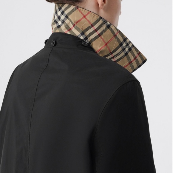 Burberry Waterproof Rain/Trench Coat